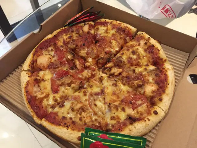 Gambar Makanan Pizza Mezzo 4