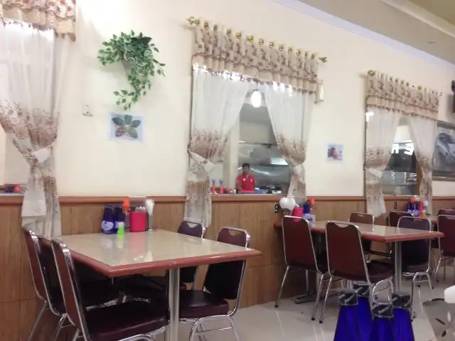 Gambar Makanan Restoran Sederhana Masakan Padang 6