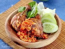 Ayam Penyet Sambel Ulek Dan Sambel Ijo "BUDE"