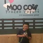 Moo Cow Frozen Yogurt Food Photo 6