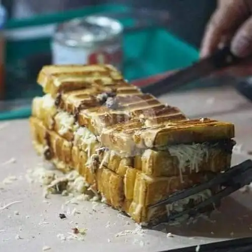 Gambar Makanan ROTI BAKAR BANDUNG 78 ARINDA, Jl. Hj. Biru 12