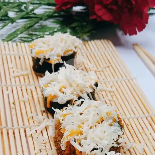 Gambar Makanan Sushi Roll Banjarbaru 11