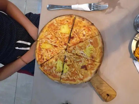 Gambar Makanan Alam Pizza 11