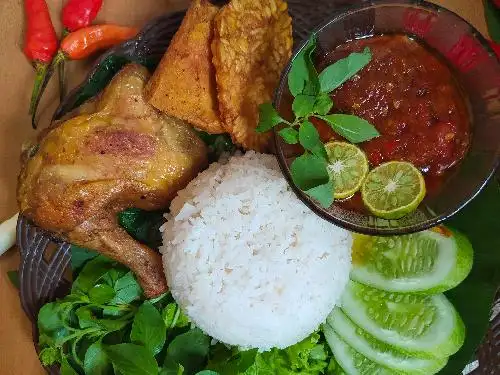 Ayam Bakar Dan Geprek Gemoy Neng Ifa