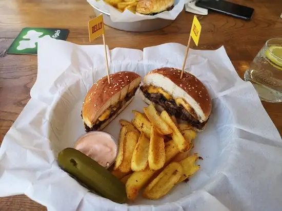 Delly Burger'nin yemek ve ambiyans fotoğrafları 8