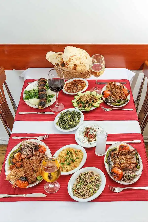 Beyoğlu Ocakbaşı'nin yemek ve ambiyans fotoğrafları 45