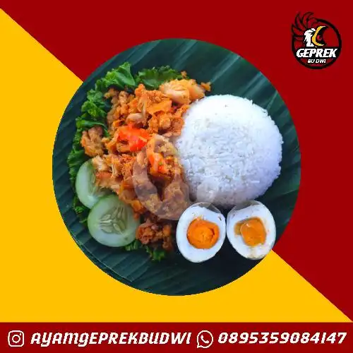 Gambar Makanan Ayam Geprek Bu Dwi, Laksda Adisucipto 11