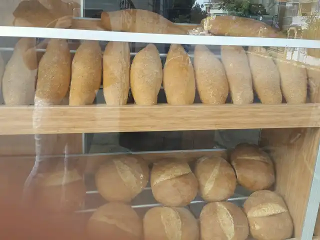 Burgazada Ekmek Fırını'nin yemek ve ambiyans fotoğrafları 2