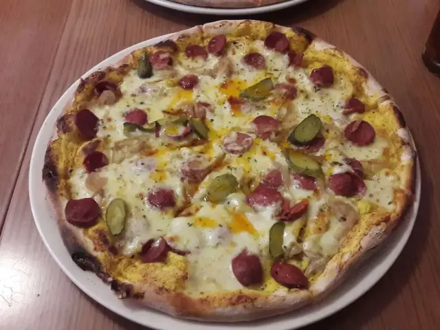 Olive's Pizzeria'nin yemek ve ambiyans fotoğrafları 53