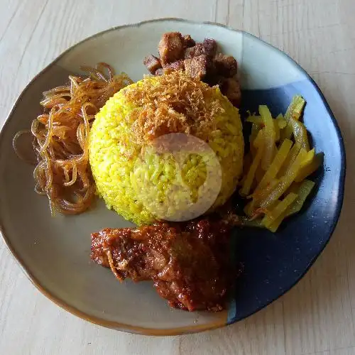 Gambar Makanan Nasi Kuning ABG, Daeng Tata 3