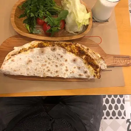 Dayı Kürek Lahmacun'nin yemek ve ambiyans fotoğrafları 4