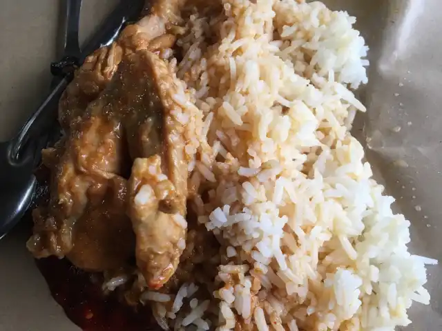 Nasi Berlauk Air Dingin Kak Soh Ori Food Photo 3