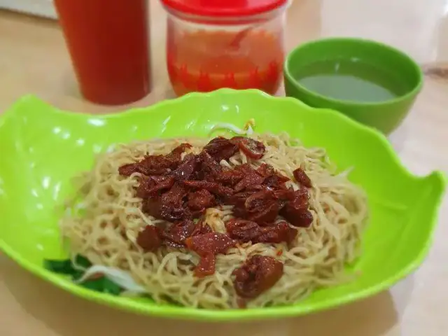 Gambar Makanan Bakmi Yong Yam 15