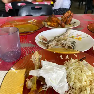 Ja Nasi Ayam Kampung Madu