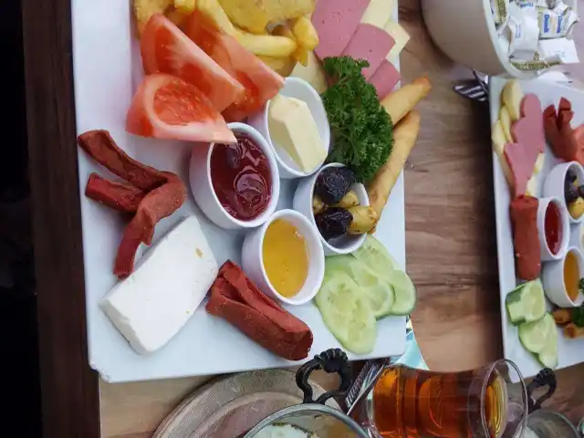 Güvenpark Cafe'nin yemek ve ambiyans fotoğrafları 5