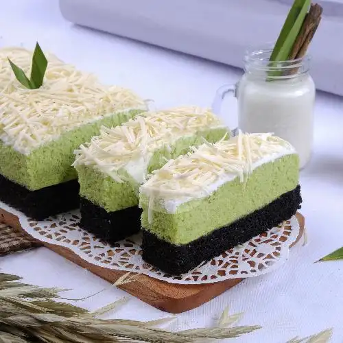 Gambar Makanan Lapis Kukus Tugu Malang, Moch Yamin 2