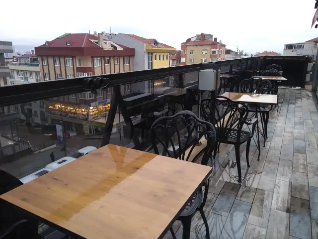 Marmara Roof Lounge'nin yemek ve ambiyans fotoğrafları 3