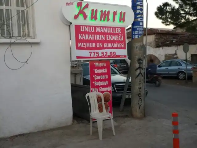 Kumru Ekmek Unlu Mamulleri'nin yemek ve ambiyans fotoğrafları 3