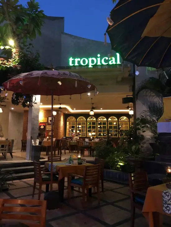 Gambar Makanan Tropical Restaurant Mengiat 8