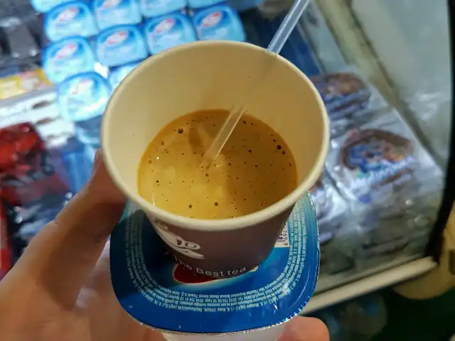 İzzet  Espresso Cub'nin yemek ve ambiyans fotoğrafları 3