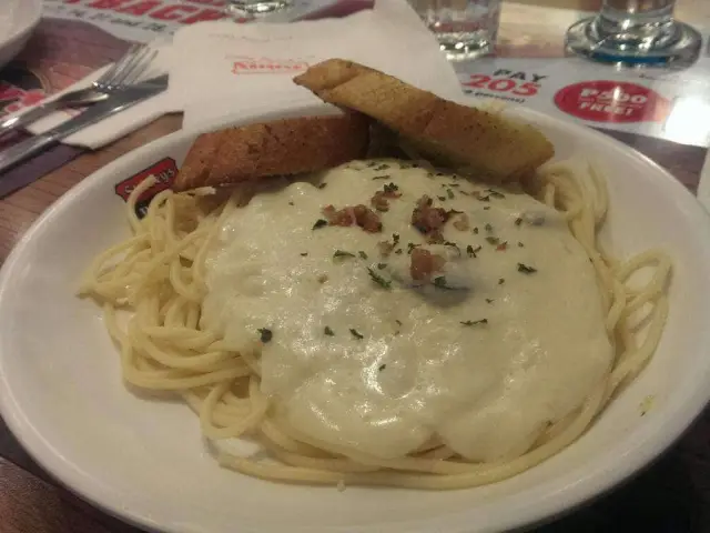 Shakey's Food Photo 10