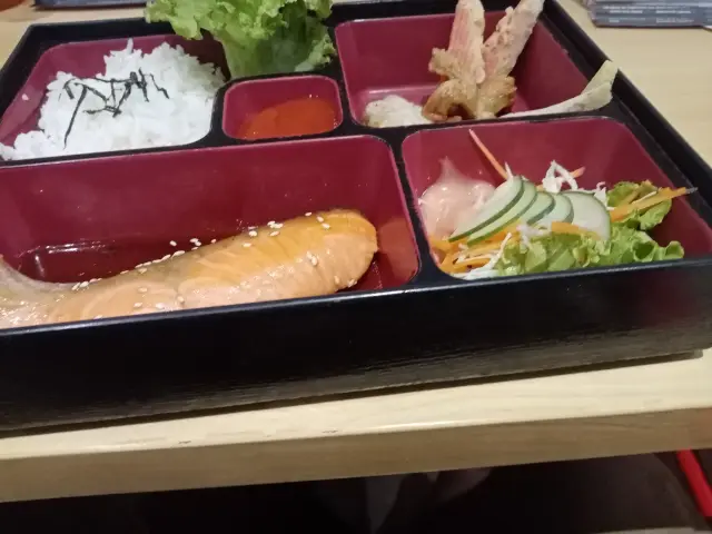 Gambar Makanan Peco Peco Sushi 12