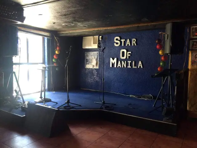 Star Of Manila Bar Food Photo 4