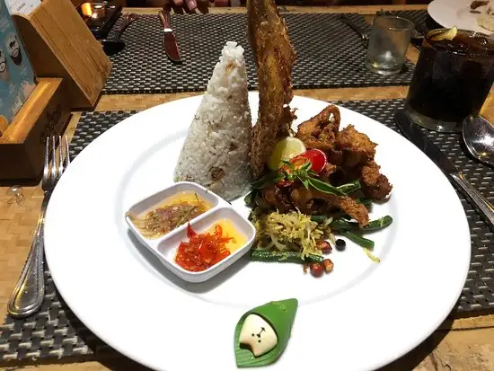 Gambar Makanan Bebek Umasari Resto 13