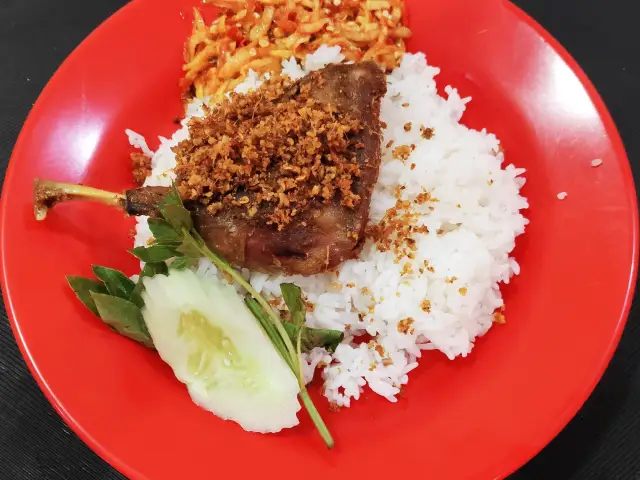 Gambar Makanan Nasi Bebek Sinjay 5