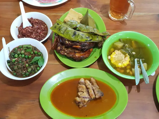 Gambar Makanan Warung Nasi Ibu Imas 17