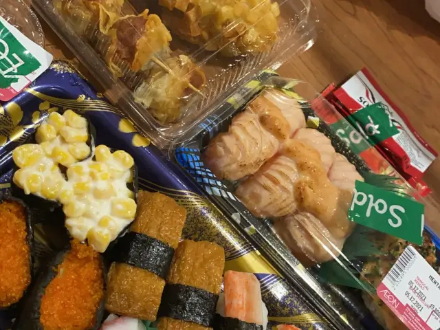 Gambar Makanan Sushi & Sashimi 8