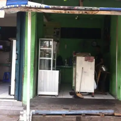 Kedai Uni Yar