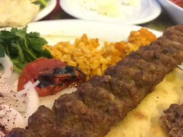 Öz Şanlı Urfa Sofrası'nin yemek ve ambiyans fotoğrafları 9