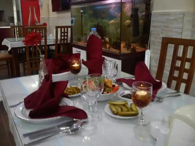 Huses Restaurant'nin yemek ve ambiyans fotoğrafları 9