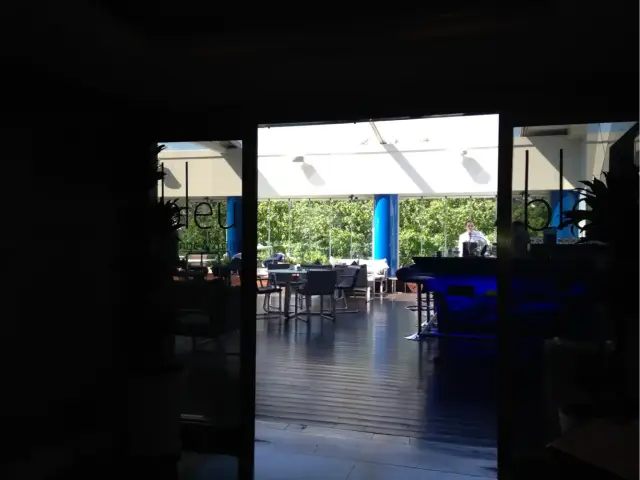 Bleu Lounge - The Ritz-Carlton, Istanbul'nin yemek ve ambiyans fotoğrafları 11