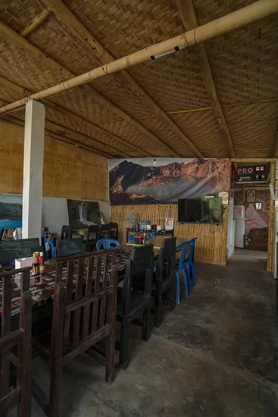 Gambar Makanan Rifka Cafe Rinjani 6