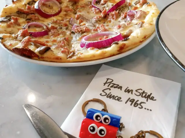 Gambar Makanan Pizza Marzano 9