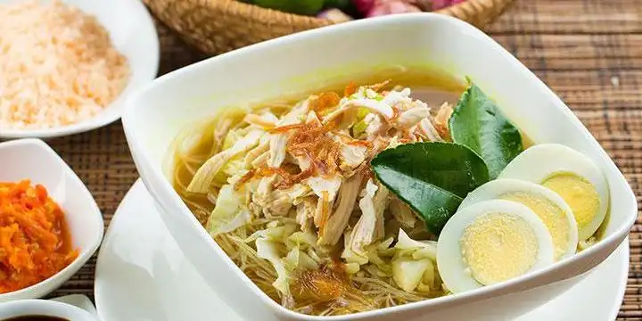 Warung Soto Kwali Khas Solo Pak Ugeng, Demang Lebar Daun