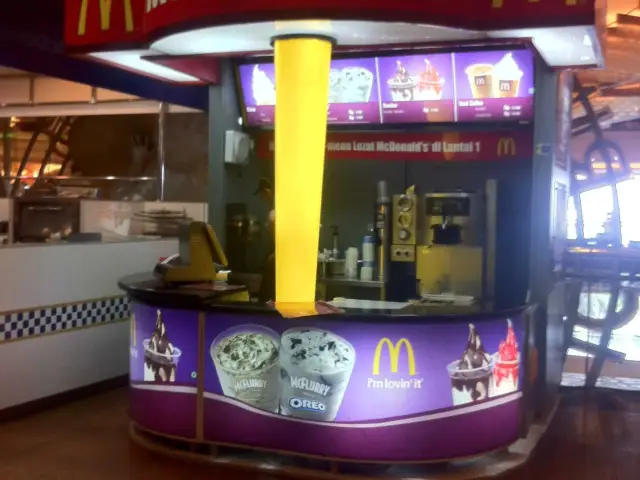 Gambar Makanan McDonald's Ice Cream 3