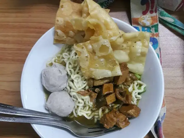 Gambar Makanan Bakso Bakar Putra Arema 8