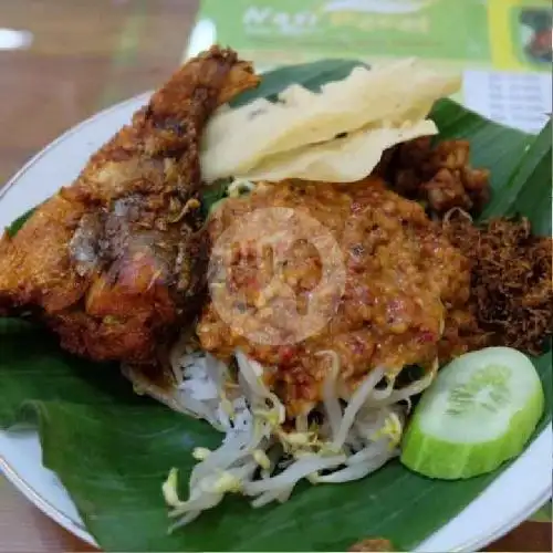 Gambar Makanan Ayam Bakar & Goreng Khalila Homestay 2