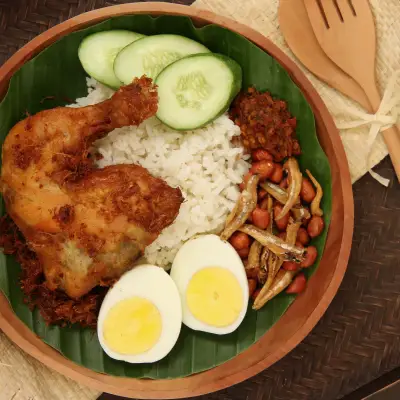 Nasi Lemak Bersinar