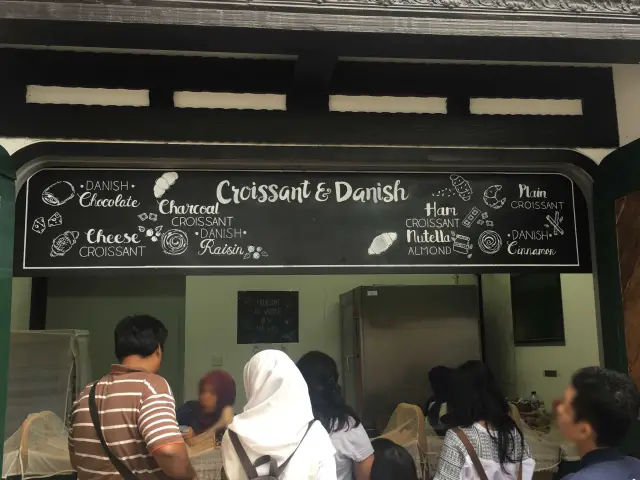 Gambar Makanan Croissant & Danish 4