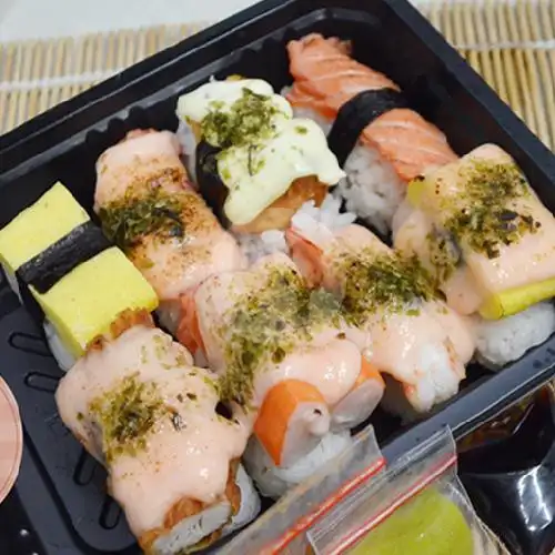 Gambar Makanan Rumi Sushi, Polonia Sky Park 5