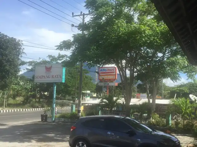 Restoran Simpang Raya