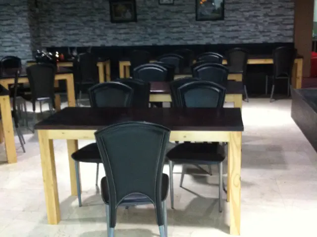 Gambar Makanan Limkie Billiard Cafe 4