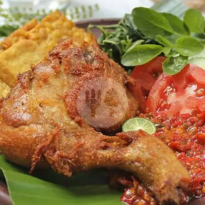Gambar Makanan Ayam Geprek & Mie Padeh Amak Legends, Pekanbaru 2