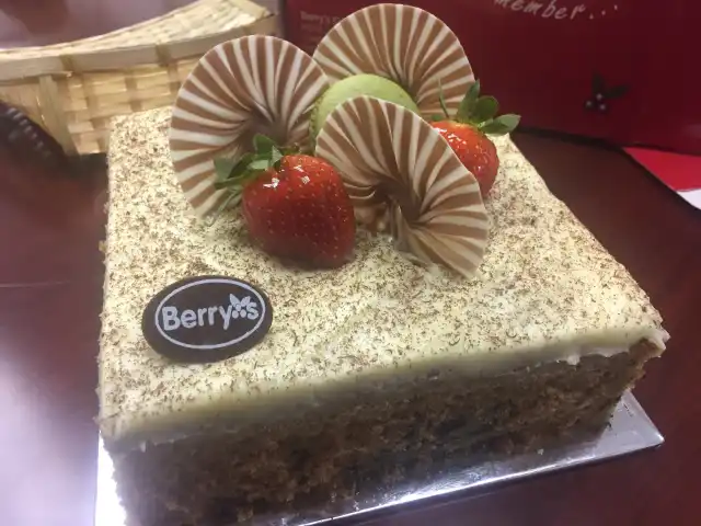 Berry's Cake House Puchong Utama Food Photo 11