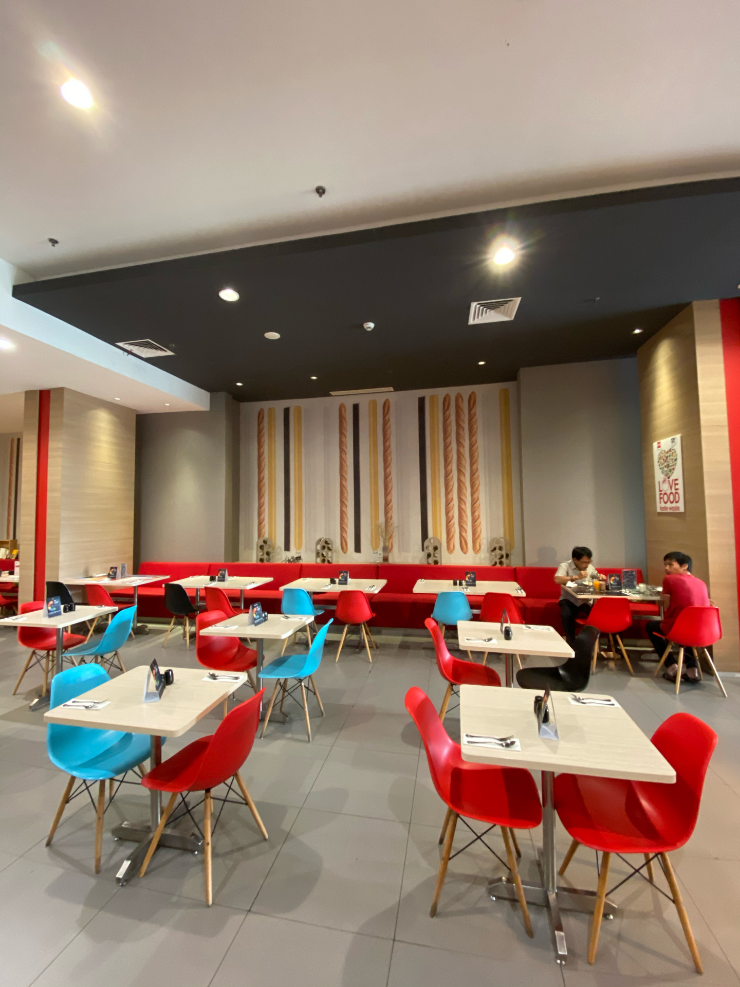 Taste Restaurant - Hotel Ibis Jakarta Harmoni Terdekat - Restoran Dan ...