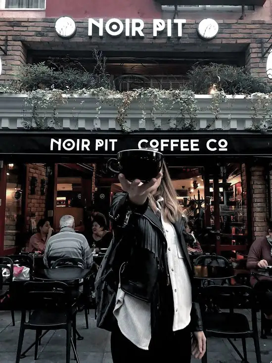 Noir Pit Coffee Co. Moda'nin yemek ve ambiyans fotoğrafları 27